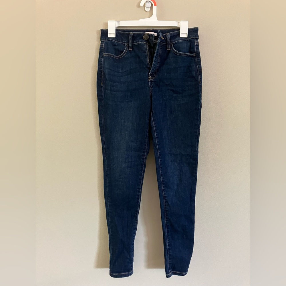 3/$25 - Curvy style denim jeggings